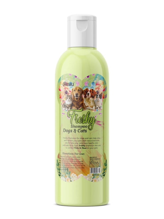Remu Green Freshy Shampoo 320 mL for Cats & Dogs