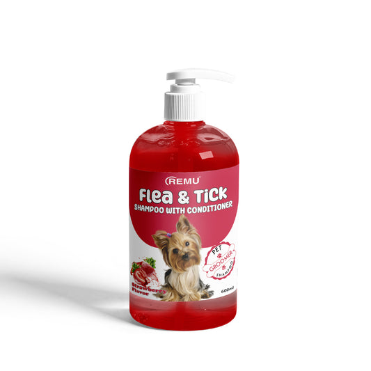 Remu Groomer Flea Tick Shampoo Strawberry Flavor 600 mL for Dogs