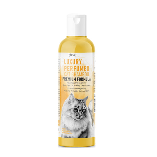 Remu Luxury Perfumed Formula 320 mL Yellow Shampoo for Cats